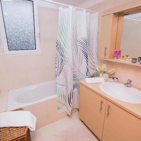 Case de vacanță Ferienhaus Fuer 6 Personen Ca 130 Qm In Gennadio, Dodekanes Rhodos
