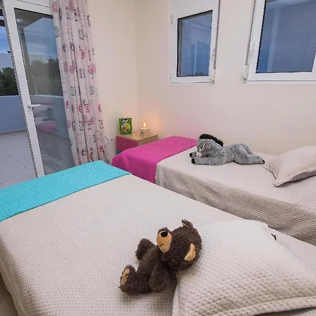 Ferienhaus Fuer 6 Personen Ca 130 Qm In Gennadio, Dodekanes Rhodos Case de vacanță *